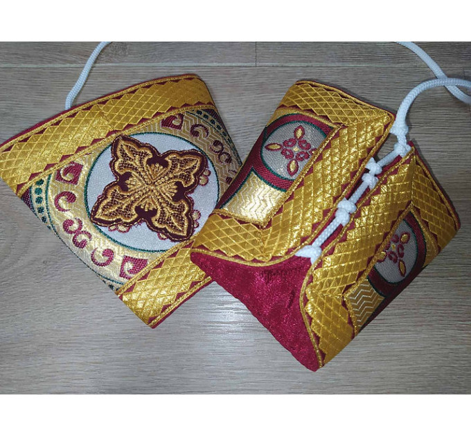 Orthodox stole and cuffs in metallic brocade - Priest's communion set gift idea