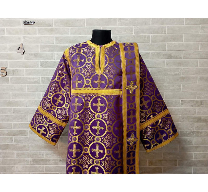 Brocade vestment for deacon - Stichar and double orar in gold silk brocade