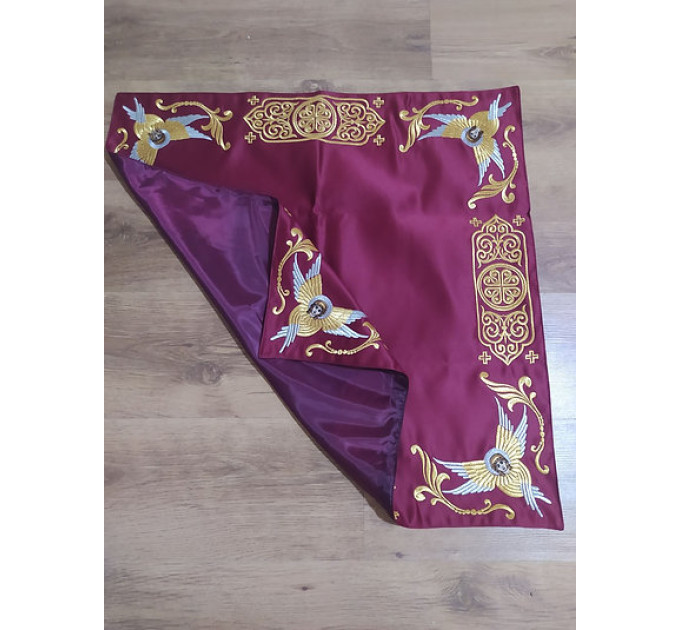 Embroidered Iliton in satin - Canonical altar iliton - eiliton