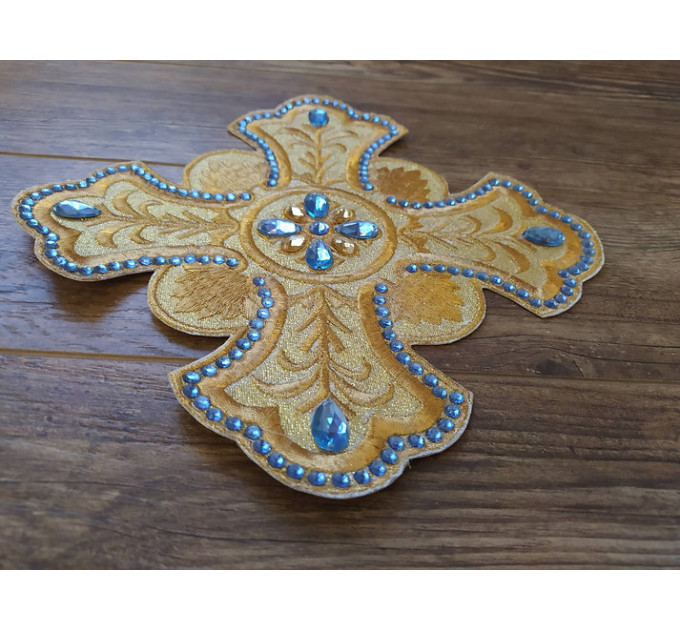 Set of 14 embroidered crosses for vestments with stones