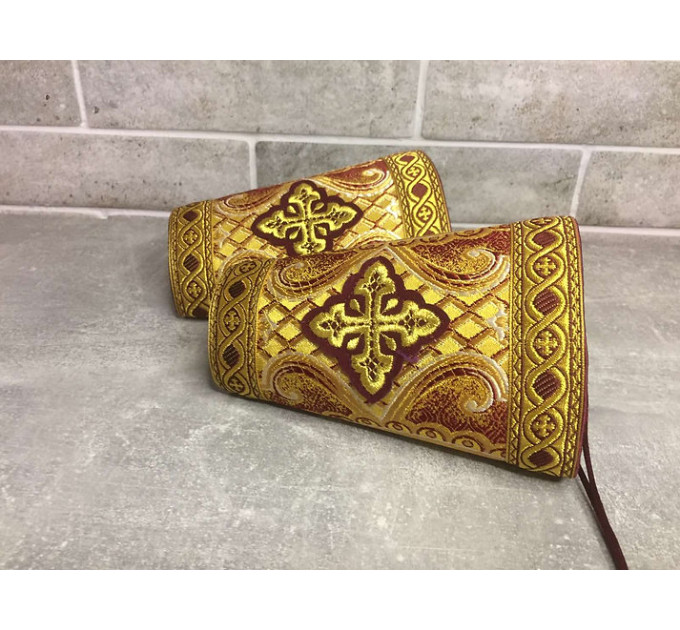 Brocade vestment for protodeacon