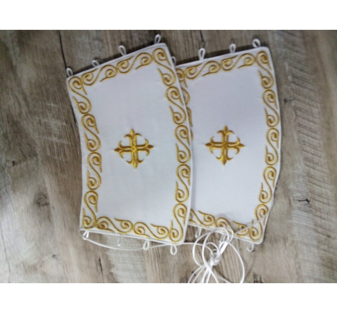 Embroidered protodeacon's Vestment with Άγιος on Greek double orar