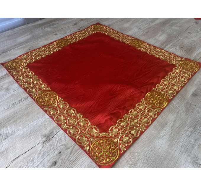 Embroidered Iliton church cover in Moire - Canonical altar iliton - Eliton