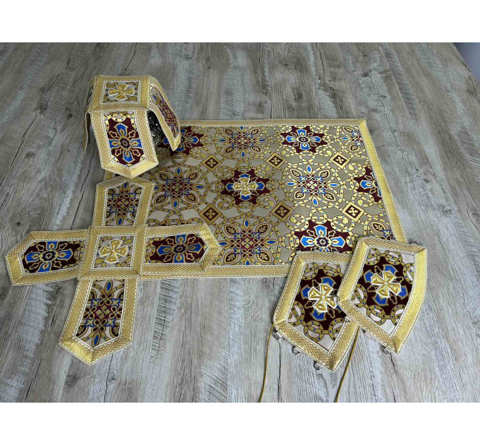 Priest's vestment on gold brocade - Orthodox vestment set - Greek style phelon