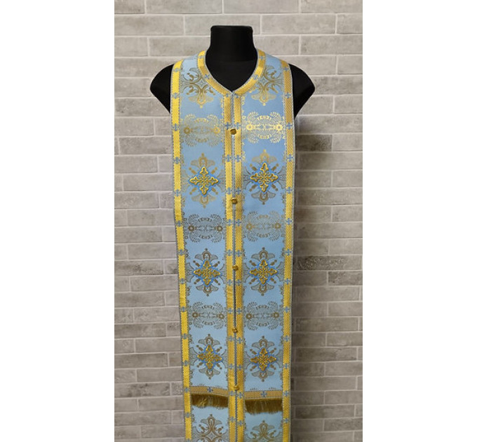 Maroon brocade stole and cuffs