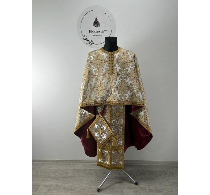 Priest vestment in Greek style - Liturgical priest clothes - Phelon in brocade