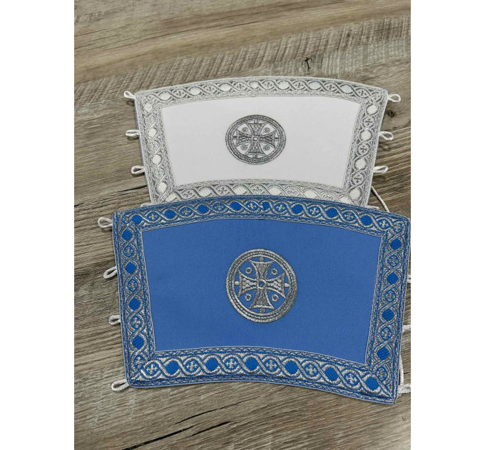 Reversible embroidered communion set - Double stole and cuffs - Two sides stole