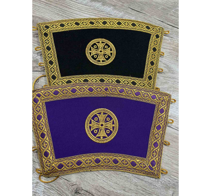 Reversible embroidered communion set - Double stole and cuffs - Two sides stole