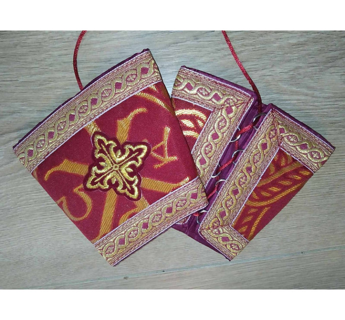 Orthodox stole and cuffs in brocade - Priest's communion set in white - gift