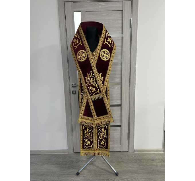 Bishop's embroidered communion set - Bishop Stole and cuffs in velvet fabric